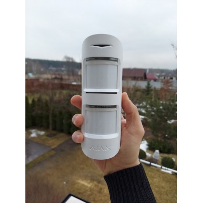 Бездротовий вуличний датчик руху Ajax MotionProtect Outdoor white Бездротовий вуличний датчик руху Ajax MotionProtect Outdoor white