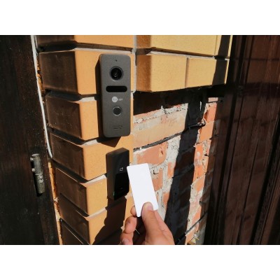 Видеопанель 700 ТВЛ NeoLight SOLO Graphite с монтажным уголком