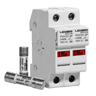 Комплект роз'єднувача та запобіжника 1000V Leader 32A PV0191-2P та 2 шт. 15A BX0234 для сонячних панелей Комплект роз'єднувача та запобіжника 1000V Leader 32A PV0191-2P та 2 шт. 15A BX0234 для сонячних панелей