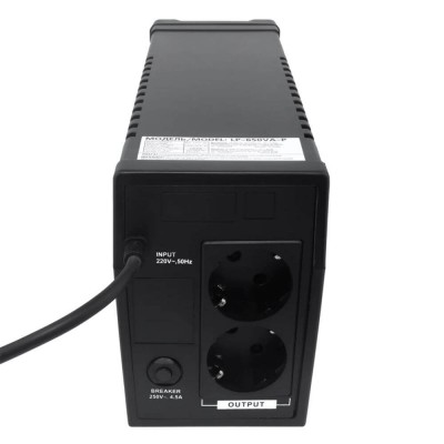 Джерело безперебійного живлення LogicPower LP 650VA-P 650ВА / 390Вт лінійно-інтерактивне